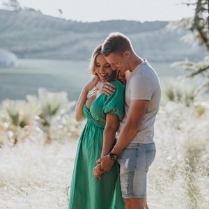 Meet your Posher, Julia